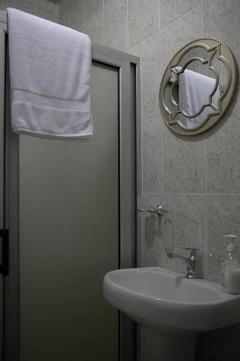Bathroom, Reeelux Lodge and Spa, Tema