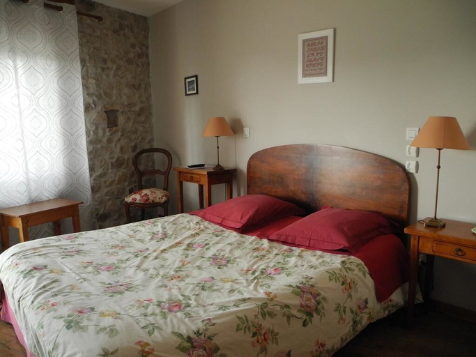 Bedroom 4, Chambres d'hôtes du Plateau de la Danse, Loire