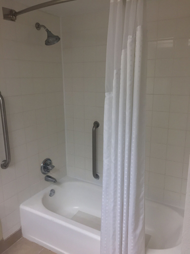 Bathroom 4, La Quinta Inn & Suites by Wyndham Jonesboro, Craighead