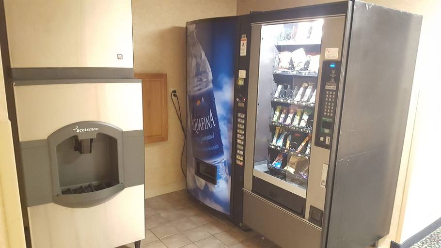 Food & Drinks 5, Baymont by Wyndham Coeur D Alene, Kootenai