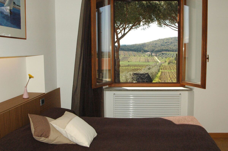 Bedroom 3, Bulichella, Livorno