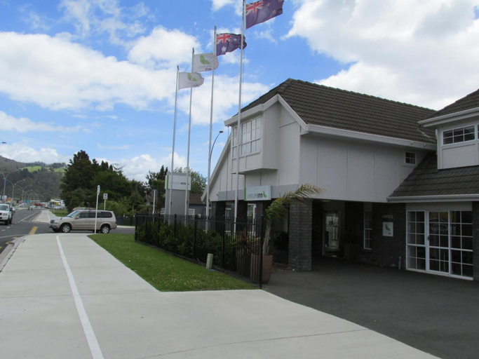 Exterior & Views 2, Lake Rotorua Hotel, Rotorua