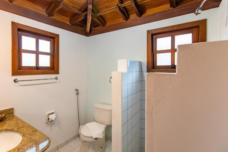 Bathroom 4, POUSADA SANTO MAR, Porto Seguro