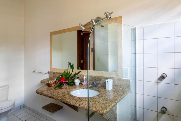 Bathroom 4, POUSADA SANTO MAR, Porto Seguro