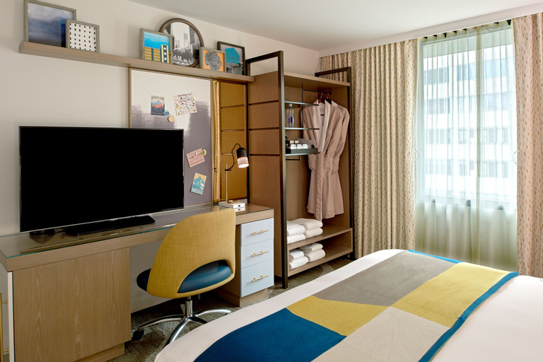 Bedroom 3, The Hotel Zags Portland, Multnomah