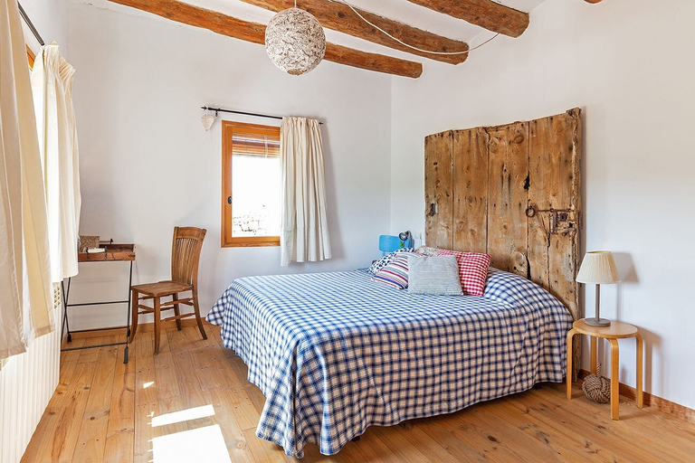 Bedroom 3, Casa Les Germanes, Lleida