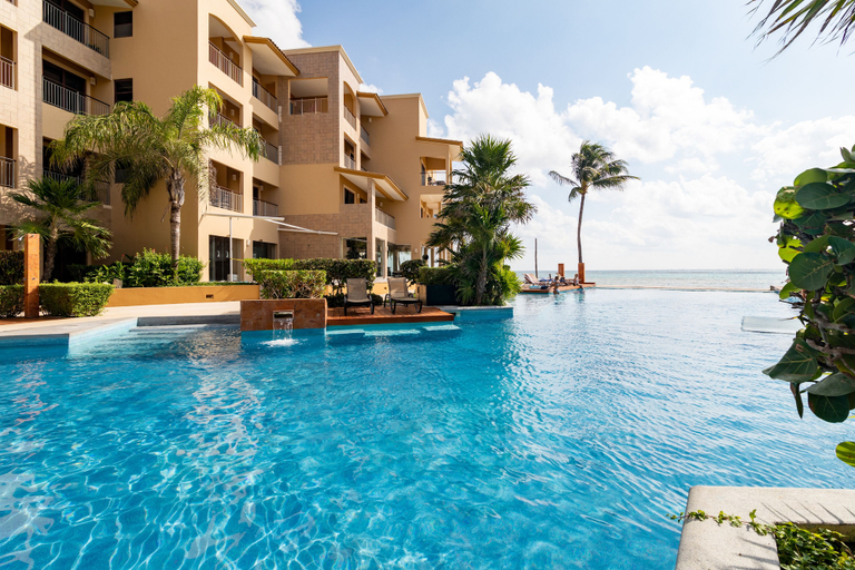 Exterior & Views 2, Condo El Faro Coral By Playa Paradise, Cozumel