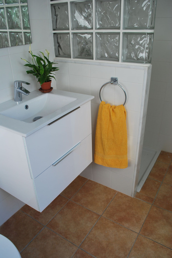 Bathroom 4, Can Moranta by LOCALITE, Baleares