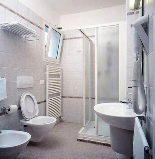 Bathroom 5, Hotel Villa Mare, Rimini