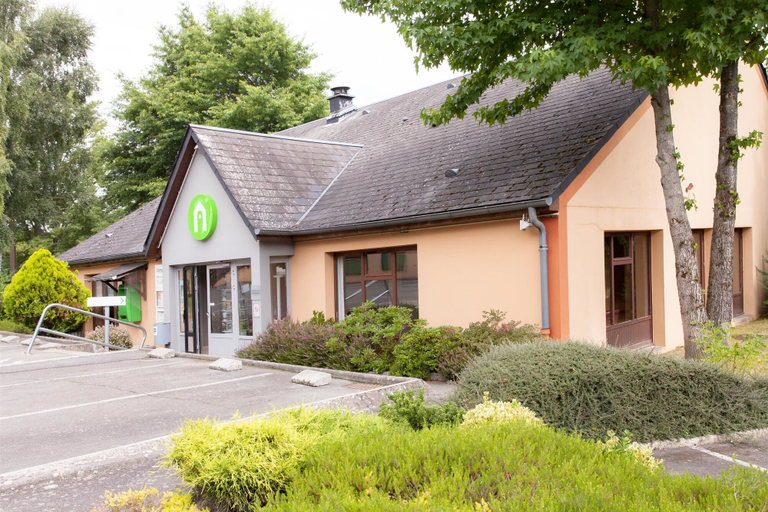 Exterior & Views 2, Hotel Campanile Fougeres, Ille-et-Vilaine