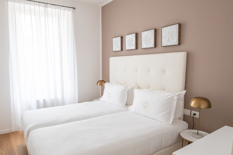 Bedroom 2, Grand Hotel Duchi d'Aosta Apartments, Trieste