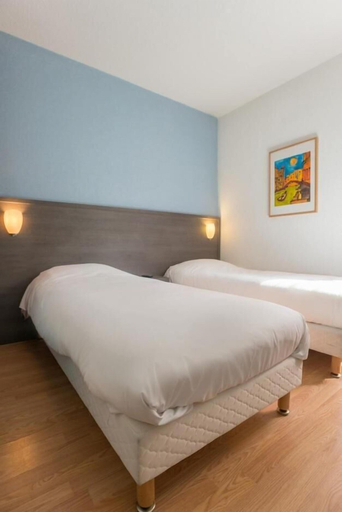 Bedroom 3, Hôtel La Cascade, Rhône
