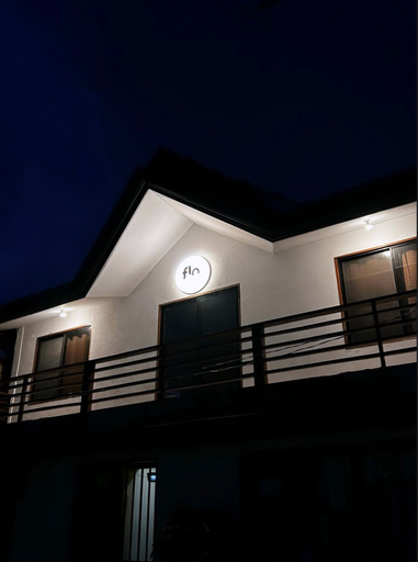 Flo Bed and Breakfast, General Luna