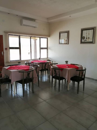 Others, The Nook Guesthouse, Tshabong