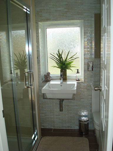 Bathroom 3, Harris White Cottage, Eilean Siar