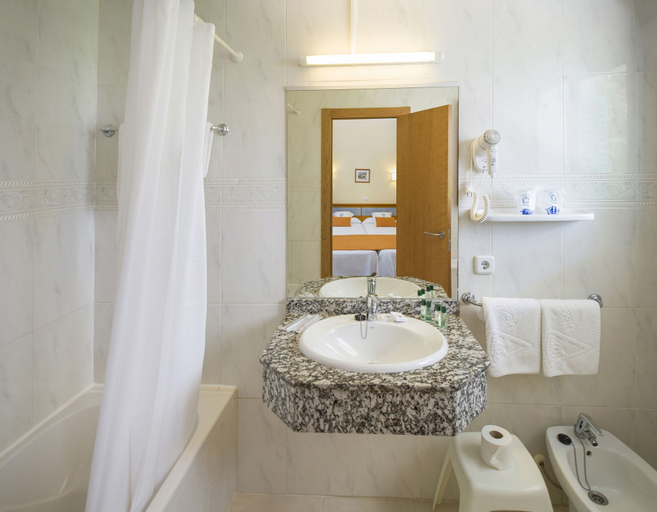 Bathroom 4, Hotel Osiris Ibiza, Baleares