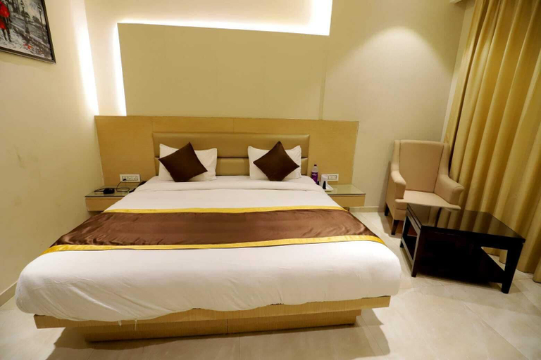 Bedroom 3, Hotel Skylark, Bareilly