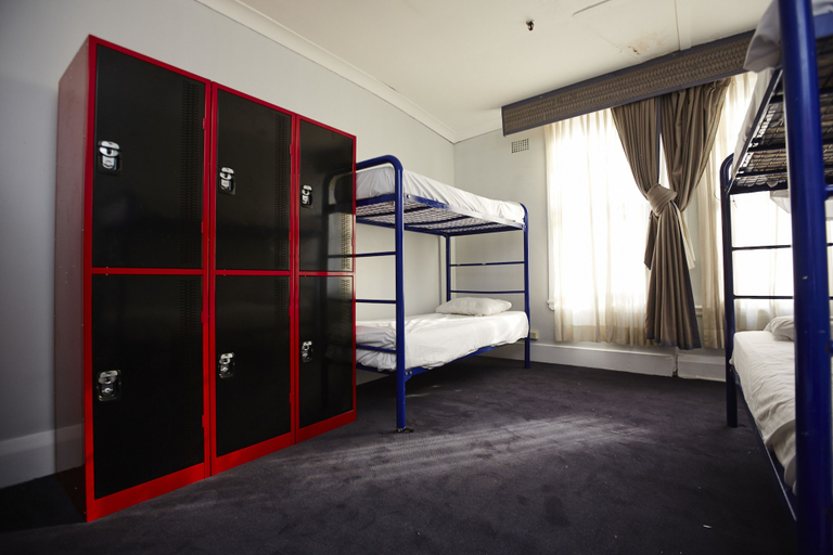 Bedroom 3, Home Backpackers, Sydney
