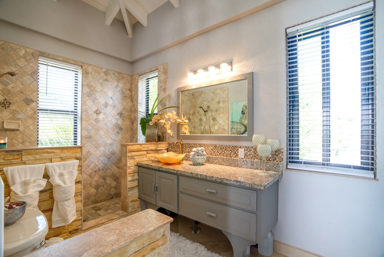 Bathroom 4, Kairos Villa - Luxury Ocean Front
