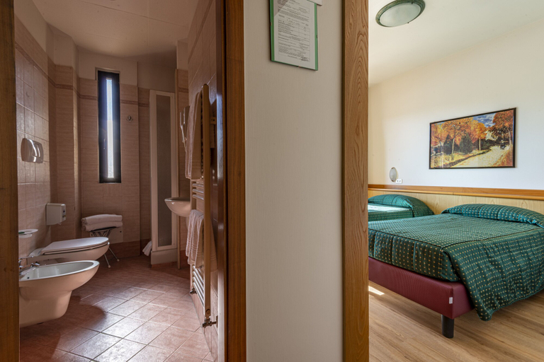 Bedroom 4, Pennile, Ascoli Piceno