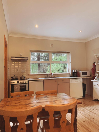 Others 5, Mangerton Mountain Chalets