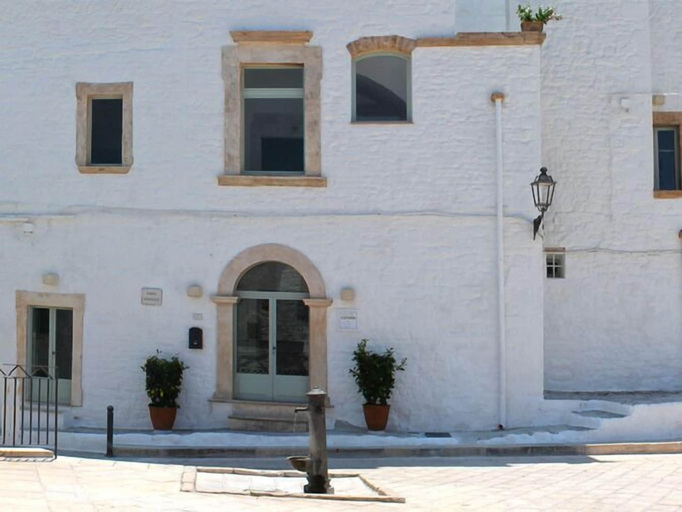 Exterior & Views 2, Palazzo Camarda, Brindisi