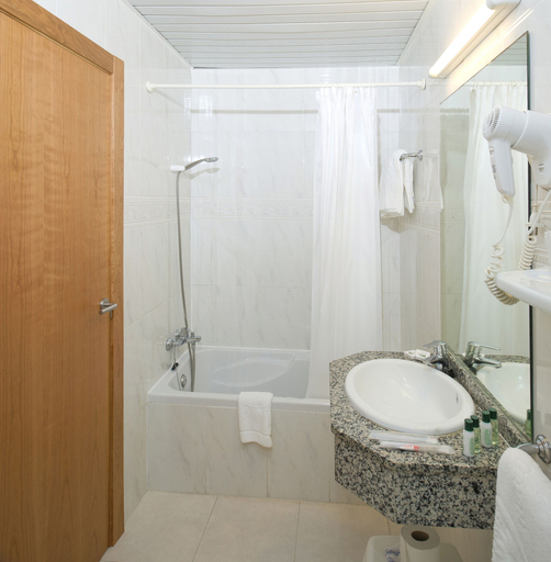 Bathroom 4, Hotel Osiris Ibiza, Baleares