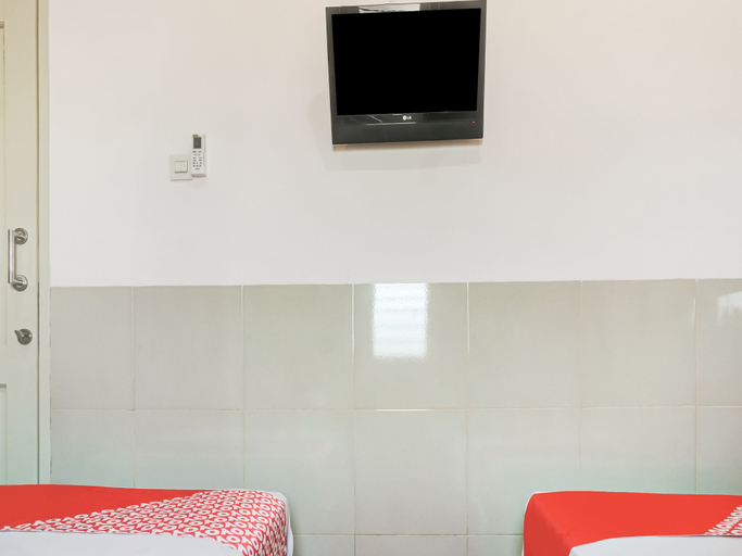 Bedroom 3, OYO 91316 Hh Guest House Makassar, Makassar