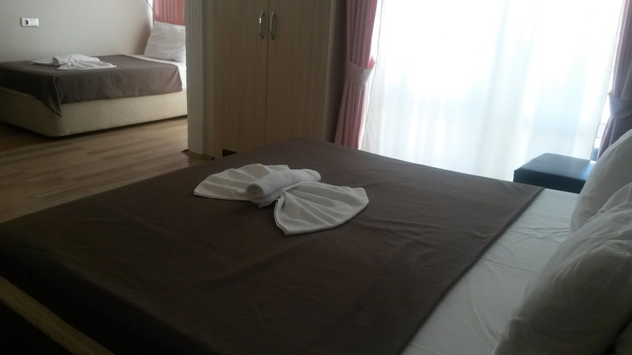 Bedroom 5, Winecity Hotel, Kale