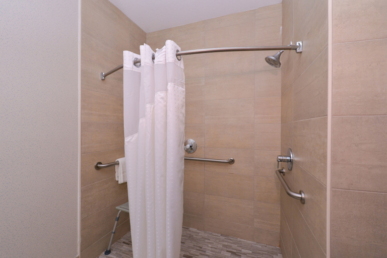 Bathroom 3, Holiday Inn Express & Suites AUSTIN NW - LAKELINE by IHG, Williamson