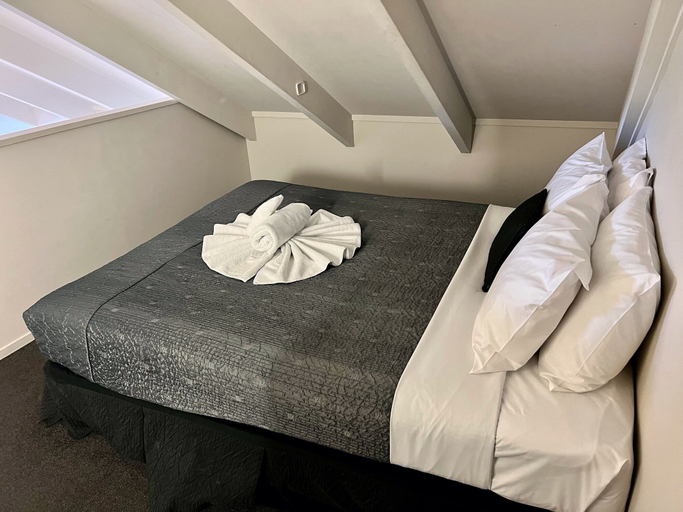 Bedroom 3, Anchor Lodge Motel Coromandel, Thames-Coromandel