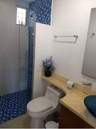 Bathroom 3, Beachfront Apartments in Cartagena, Cartagena de Indias