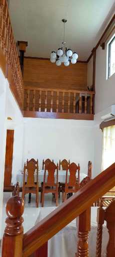 Others, Villa Valentina, Anda