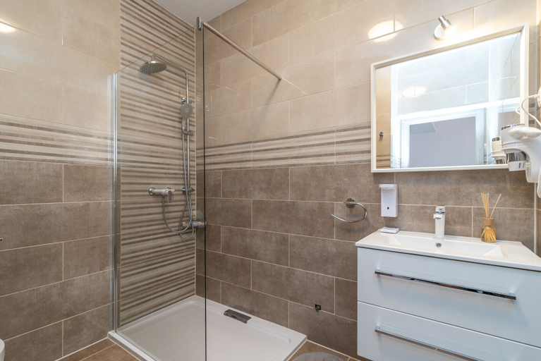 Bathroom 3, Villa Lux, Trogir