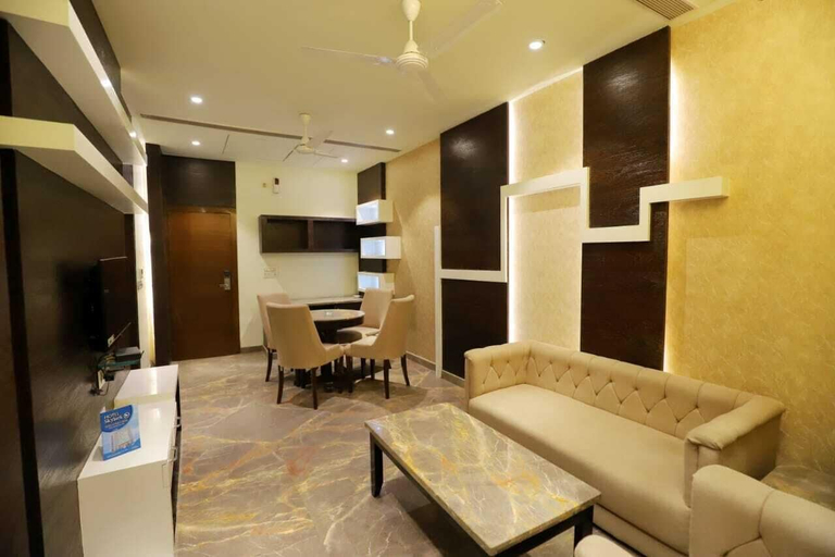 Others 5, Hotel Skylark, Bareilly