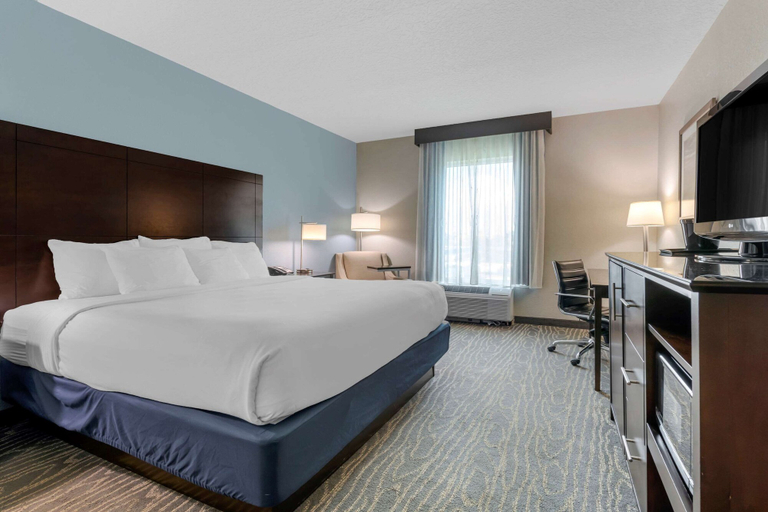 Bedroom 3, Comfort Inn & Suites Melbourne-Viera, Brevard