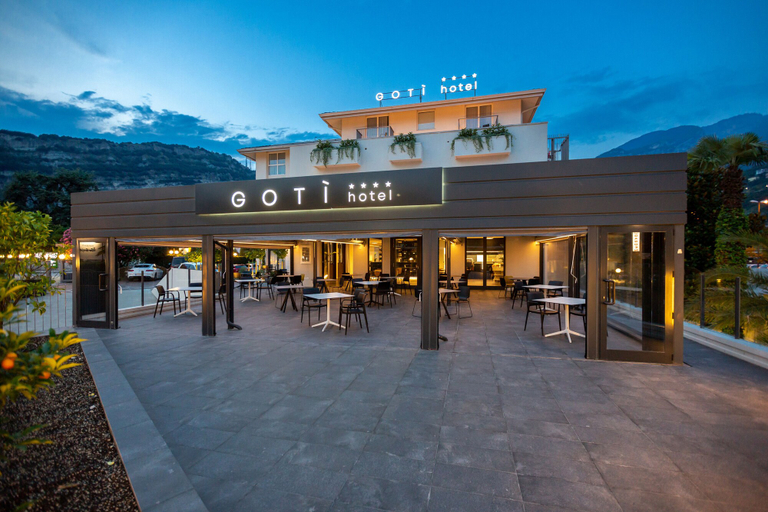 Exterior & Views 2, Goti' Hotel, Trento