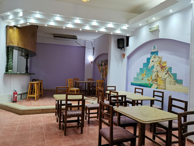 Food & Drinks 5, Golden Rose Hotel, Al-Ghurdaqah