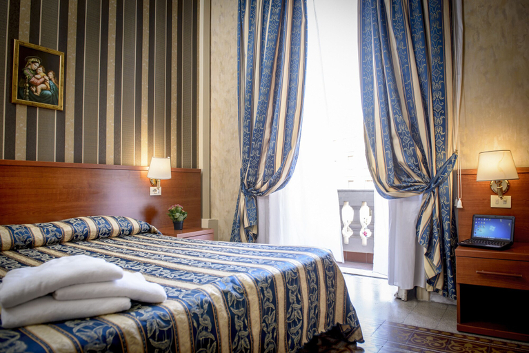 Bedroom 3, Hotel Emmaus, Rome
