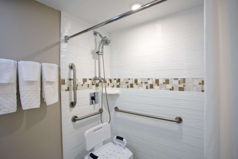 Bathroom 4, Best Western Historical Inn, Saint Johns