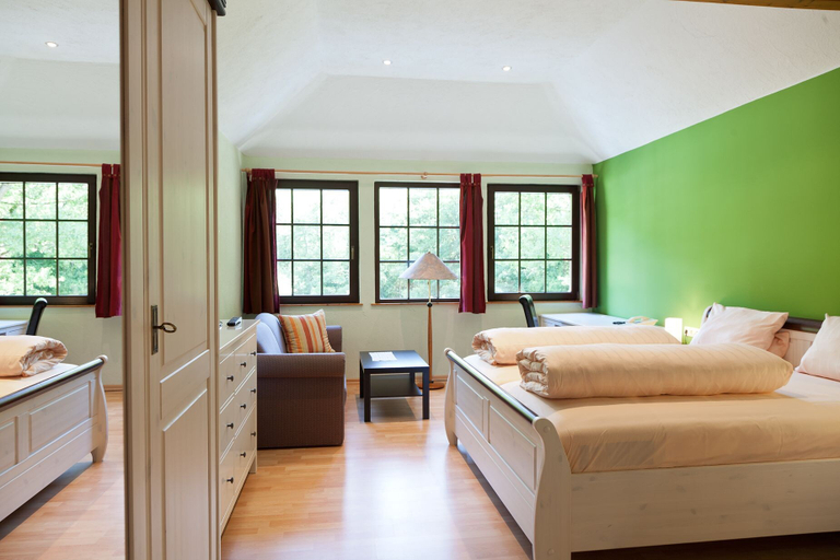 Bedroom 2, Hotel Forellenhof, Birkenfeld