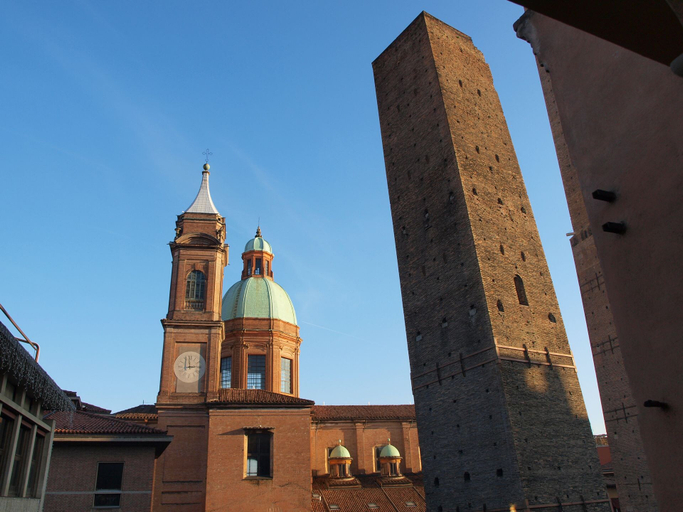 Exterior & Views 2, Cosmopolitan Central Rooms, Bologna