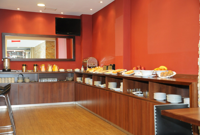 Food & Drinks 5, Hotel California, Montevideo