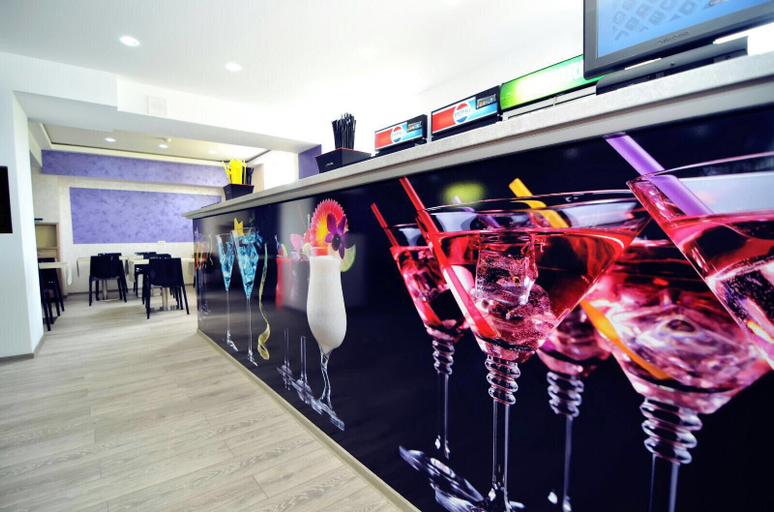 Food & Drinks 5, Babylonia Resort, Costinesti
