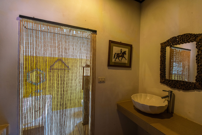 Bathroom 4, Varinda Garden Resort, Ko Samui
