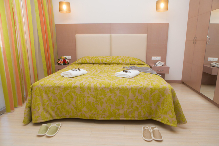 Bedroom 5, Panormo Beach, Crete