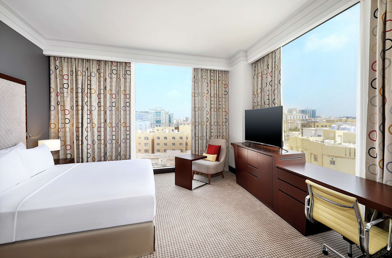 Bedroom 3, DoubleTree by Hilton Doha - Al Sadd, Doha