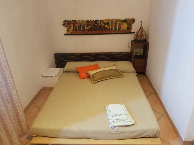 Bedroom 3, Villa Lory Albinia, Grosseto