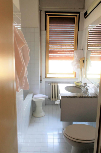 Bathroom 5, Hotel Napoleon Rimini – City & Station, Rimini