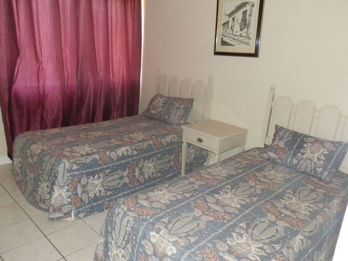 Bedroom 3, Beach Club 1 Bedroom Apartment